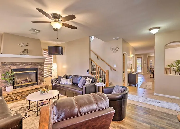Family Gem In Phoenix W/ Saltwater Pool & Theater Queen Creek