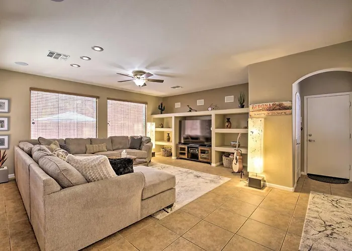 Family Gem In Phoenix W/ Saltwater Pool & Theater Queen Creek