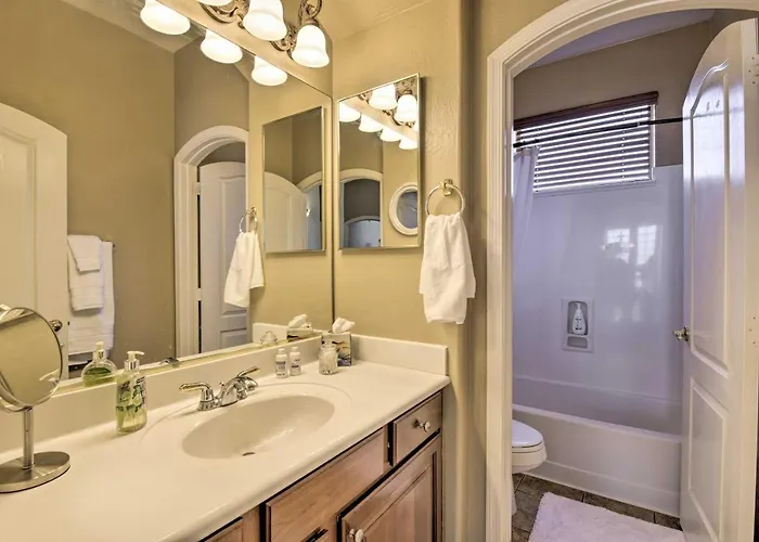Family Gem In Phoenix W/ Saltwater Pool & Theater * Queen Creek